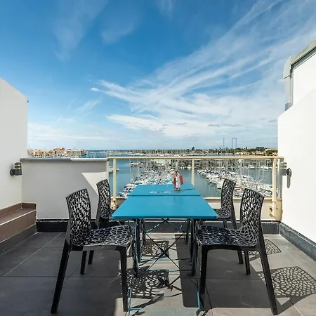 Front Marina Agde